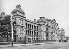 Sydney Hospital, Macquarie Street, c1900. Creator: Unknown