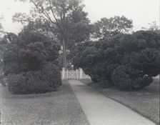 "Sylvester Manor," Cornelia Horsford house, Shelter Island, New York, c1915. Creator: Frances Benjamin Johnston
