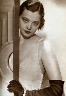 Sylvia Sidney, American actress, 1933