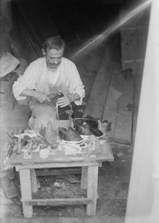Syrian shoemaker, 1916. Creator: Bain News Service