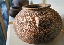 Pot in terracotta from Nagada II