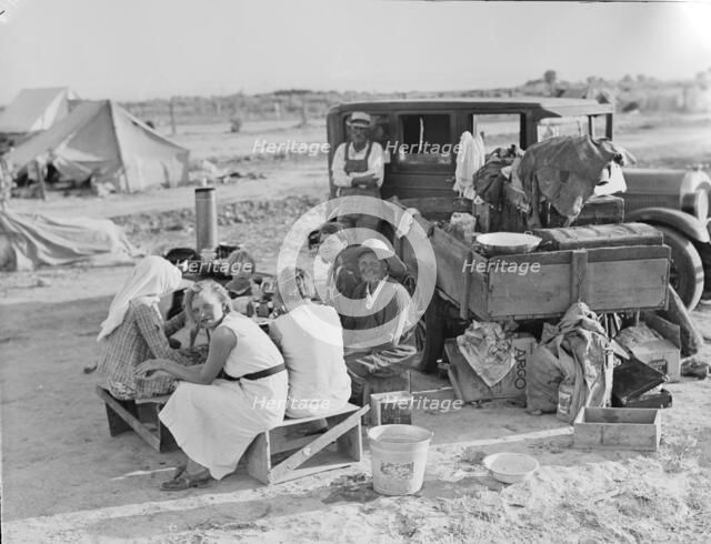 Potato harvesters, Kern County, California, 1935. Creator: Dorothea Lange.