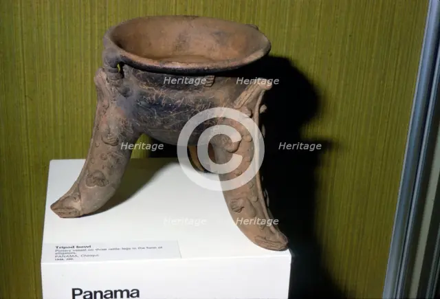Pottery Tripod Bowl with three rattle-legs in the form of Alligators, Chiriqui, Panama. Artist: Unknown.