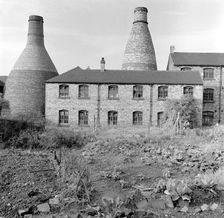 Pottery kilns and workshops, Stoke-on-Trent, Staffordshire, 1945-1980. Artist: Eric de Maré