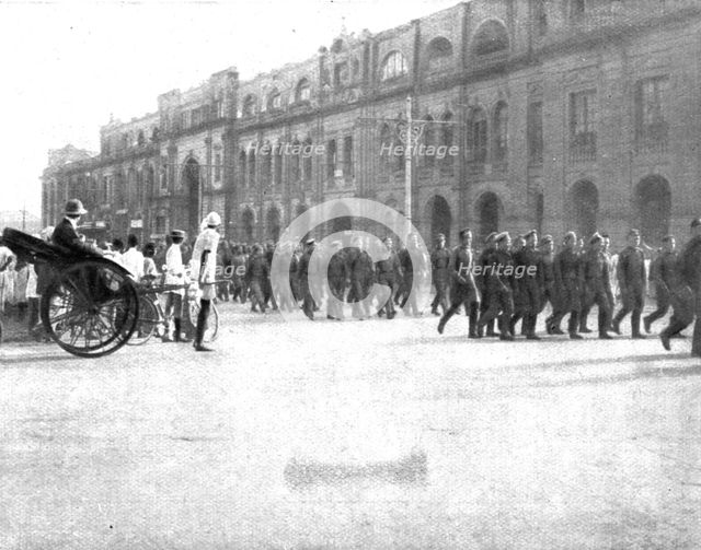 'Pour venir combattre sur le front de France; Le 19 mars, dans l'ile de Ceylan..., 1916 (1924) Creator: Unknown.
