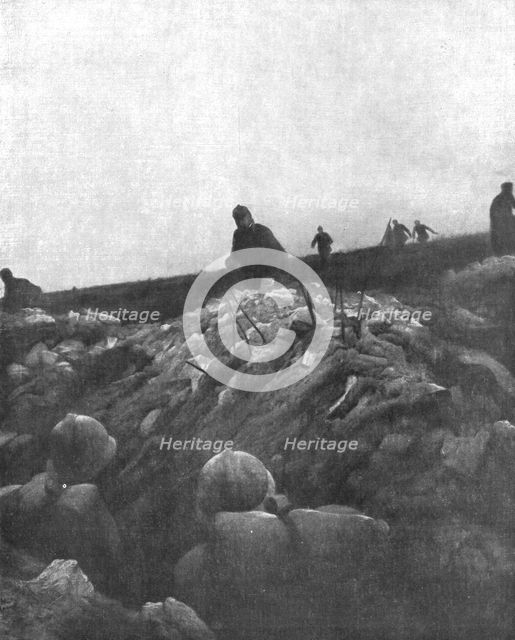 "Pour illustrer le Communique due 2 mai; un tranchee allemande ayant ete conquise..., 1916. Creator: Unknown.