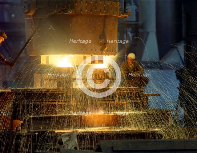 Pouring a 23 ton steel casting, Sheffield, South Yorkshire, 1968. Creator: Michael Walters.