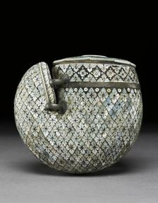 Powder horn, late 18th century - early 19th century