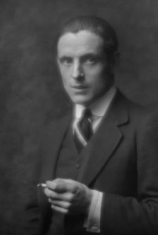 Powell, David, portrait photograph, 1913. Creator: Arnold Genthe