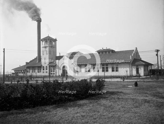 Power house of Great Southern Hotel, Gulfport, Miss., between 1903 and 1910. Creator: Unknown.