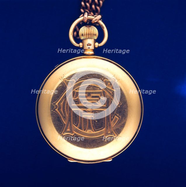 Pocket watch (glass, gold, enamel), 1919. Creators: Tavennes, Dennison Watch.