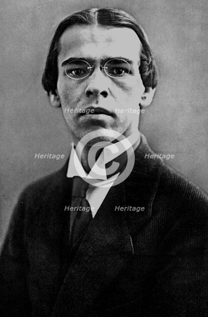 Poet Vladislav Khodasevich (1886-1939), Early 1920s.