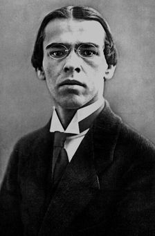 Poet Vladislav Khodasevich (1886-1939), Early 1920s
