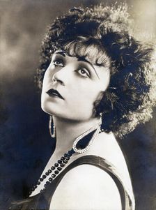 Pola Negri (1894-1987), film actress born in Poland