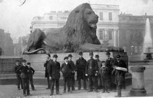 Policeman and men, Trafalgar Square, Westminster, London, late 19th-early 20th century. Creator: Unknown