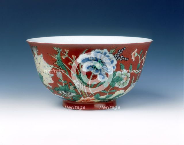 Polychrome bowl with flowers on coral ground, late Kangxi period, Qing dynasty, China, 1700-1722. Artist: Unknown