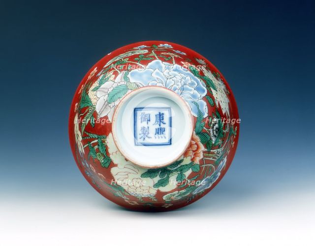 Polychrome bowl with flowers on coral ground, late Kangxi period, Qing dynasty, China, 1700-1722. Artist: Unknown
