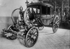 Pope's carriage, between c1910 and c1915. Creator: Bain News Service