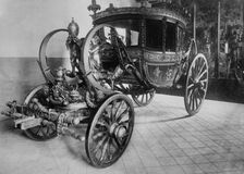 Pope's carriage, between c1910 and c1915. Creator: Bain News Service