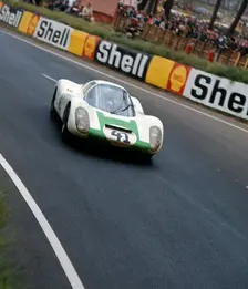 Porsche 907-6 driven by Siffert-Herrman, 1967 Le Mans