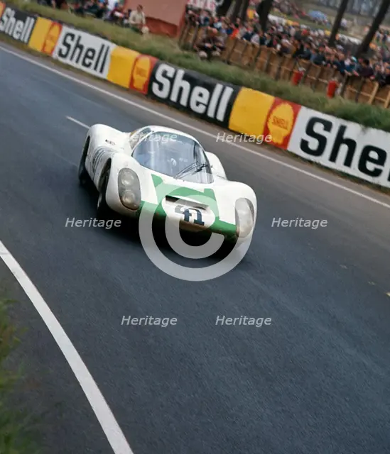 Porsche 907-6 driven by Siffert-Herrman, 1967 Le Mans Artist: Unknown.