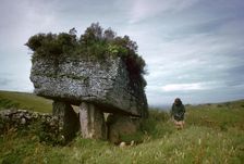 Portal-grave known as the Lobby