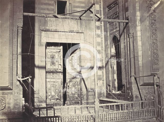 Porte de la Mosque, Sultan Hassan. Partie Inférieure, ca. 1860. Creator: Wilhelm Hammerschmidt.