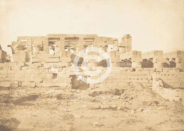 Porte méridionale de la Salle Hypostyle du Palais de Karnac (Thèbes), 1849-50. Creator: Maxime du Camp.