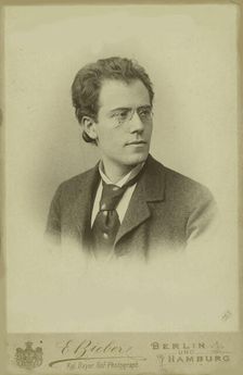 Portrait of composer Gustav Mahler (1860-1911), 1896. Creator: Fotoatelier Emil Bieber, Hamburg