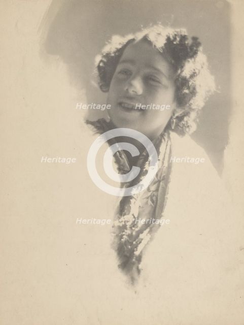 Portrait of a woman, 1907. Creator: Adolph de Meyer.