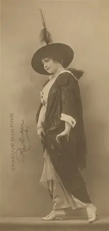 Portrait of a woman, about 1900. Creator: Charles Reutlinger