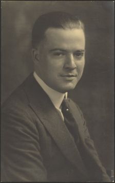 Portrait of a Man with Pearl Tie Pin, 1907-1943. Creator: Louis Fleckenstein
