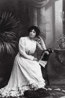 Portrait of Antonina Dronk, c1900-c1908