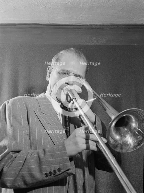 Portrait of Bill Harris, William P. Gottlieb's home (table tennis room), N.Y., ca. Apr. 1947. Creator: William Paul Gottlieb.