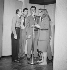 Portrait of Dave Lambert, Jerry Duane, Wayne Howard, Jerry Packer, and Margaret Dale, N.Y., 1947. Creator: William Paul Gottlieb