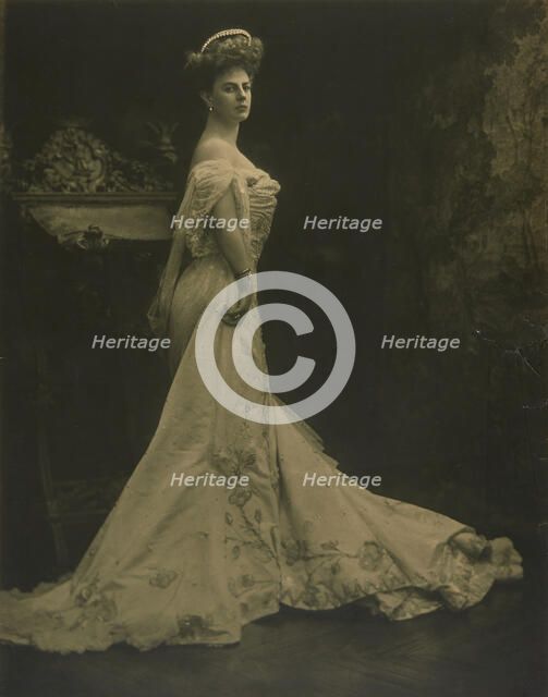 Portrait of Élisabeth, Countess Greffulhe (1860-1952), c1900. Creator: Wegener; Otto (1849-1924).