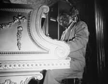 Portrait of Erroll Garner, New York, N.Y., 1946. Creator: William Paul Gottlieb