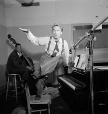 Portrait of Harry Gibson, Diamond studio, New York, N.Y.(?), ca. Apr. 1947. Creator: William Paul Gottlieb