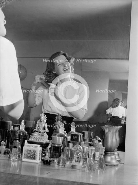 Portrait of Jo Stafford, New York, N.Y.(?), ca. July 1946.  Creator: William Paul Gottlieb.