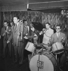Portrait of Jack Teagarden, Peanuts Hucko, Jack Lesberg, and Max Kaminsky, Famous Door, N.Y., 1947. Creator: William Paul Gottlieb
