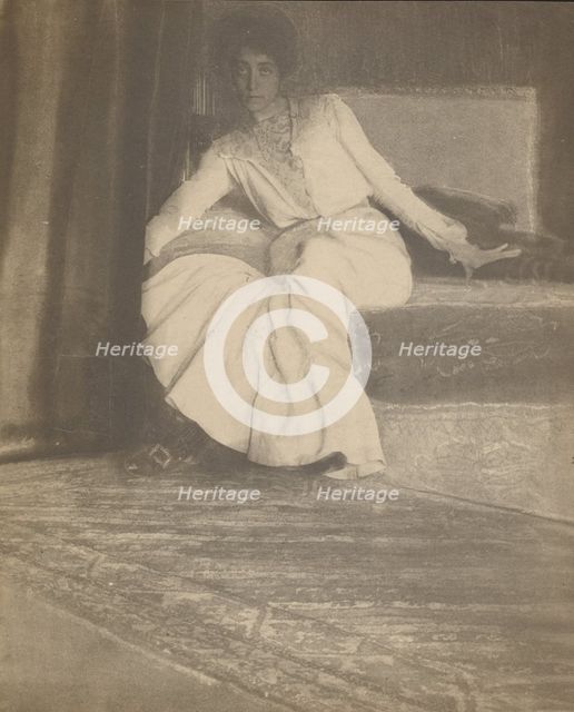 Portrait of Mercedes de Cordoba, 1902. Creator: Joseph Turner Keiley.