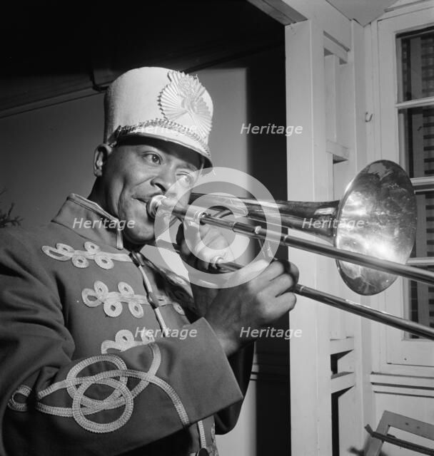 Portrait of Sandy Williams, Times Square(?), New York, N.Y., ca. July 1947. Creator: William Paul Gottlieb.