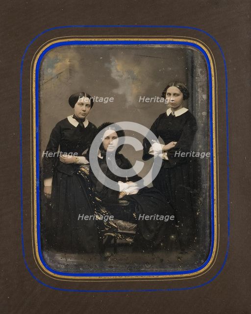 Portrait of Sisters Ekaterina Mikhaylovna, Maria Mikhaylovna und Julia Mikhaylovna Pashkov.