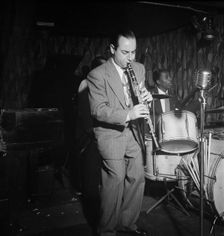 Portrait of Peanuts Hucko, Famous Door, New York, N.Y., 1946. Creator: William Paul Gottlieb