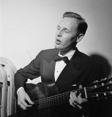 Portrait of Richard Dyer-Bennet, Village Vanguard(?), New York, N.Y., ca. Mar. 1947. Creator: William Paul Gottlieb