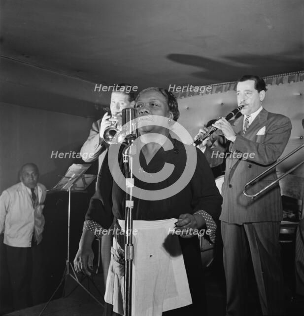 Portrait of Tony Parenti and Wild Bill Davison, Jimmy Ryan's (Club), New York, N.Y., ca. Aug. 1946. Creator: William Paul Gottlieb.
