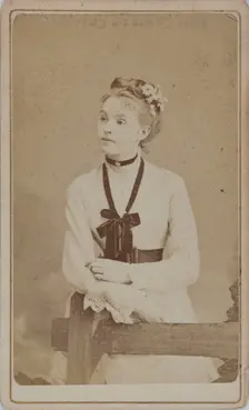 Portrait of the actress Gabrielle Réjane (1856-1920), c1880. Creator: Photo studio Bacard Fils ()