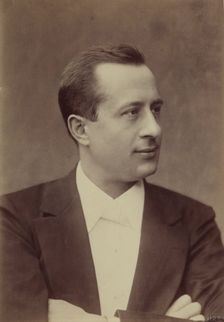 Portrait of the Pianist and conductor Alexander Siloti (1863-1945), 1899
