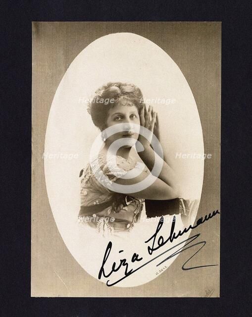 Portrait of the singer and composer Liza Lehmann (1862-1918). Creator: Anonymous.