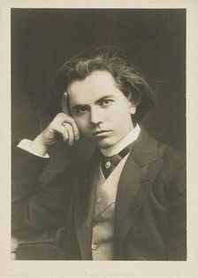 Portrait of the violinist and composer Jan Kubelik (1880-1940) , 1908. Creator: Anonymous